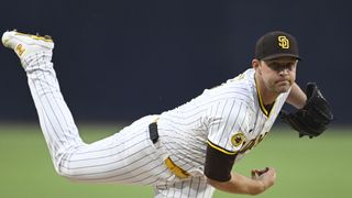 MLB Notebook: Could the Red Sox target Michael King? Boston mulls ‘super ’pen,’ and other baseball buzz taken at BSJ Headquarters (Red Sox). Photo by (Denis Poroy-Imagn Images)